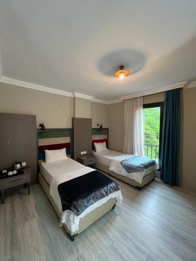 Pordanis Hotel