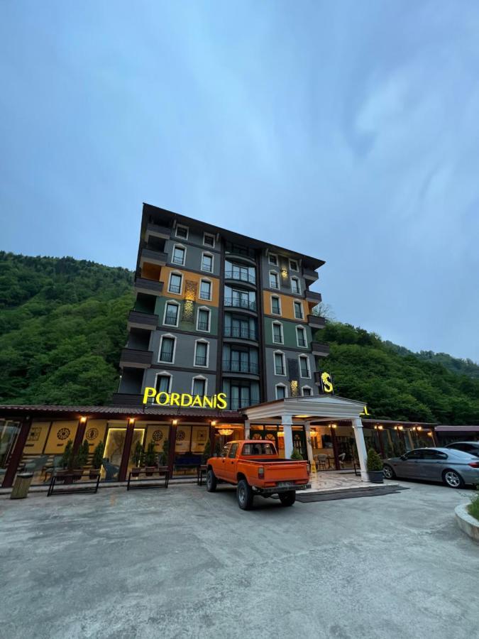 Pordanis 3* Camlihemsin